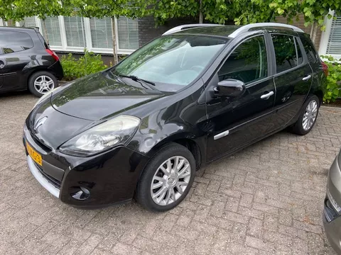 Renault Clio 1.6 16V 94KW ESTATE Dynamique Renault Clio 1.6 16V 94KW ESTATE Dynamique