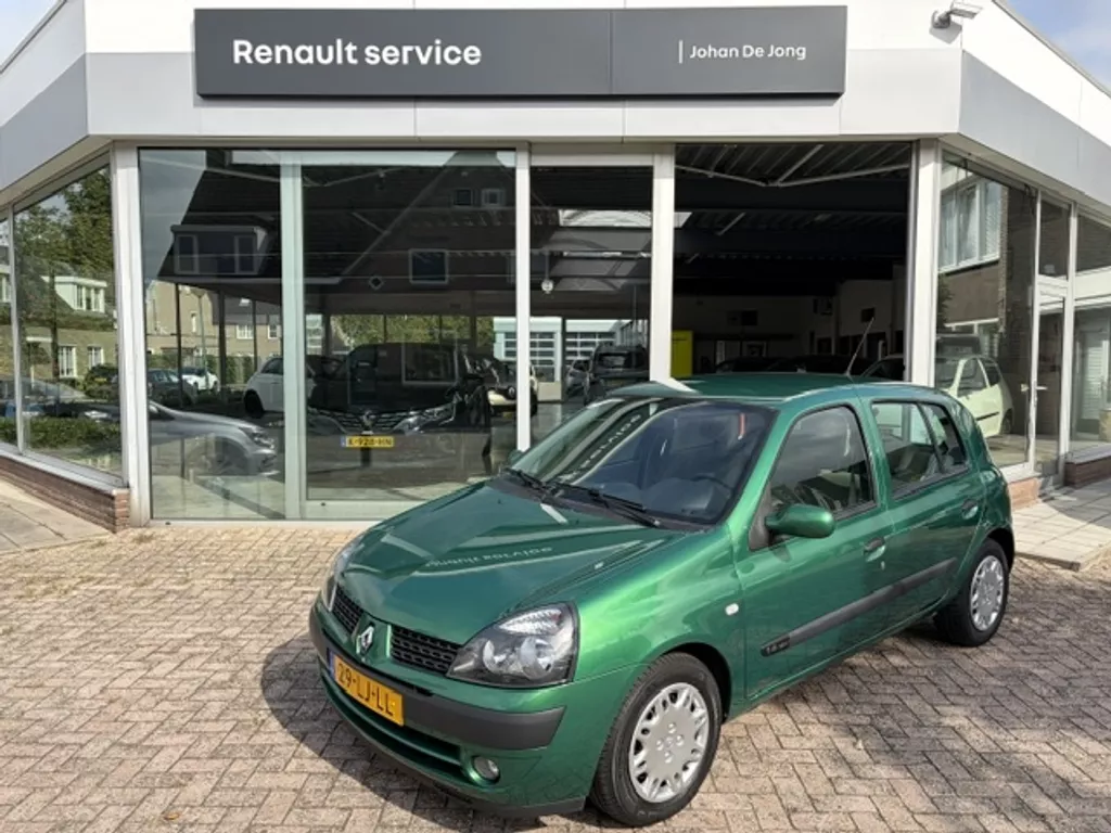 RENAULT Clio 1.4 16V 5DR AUT E3